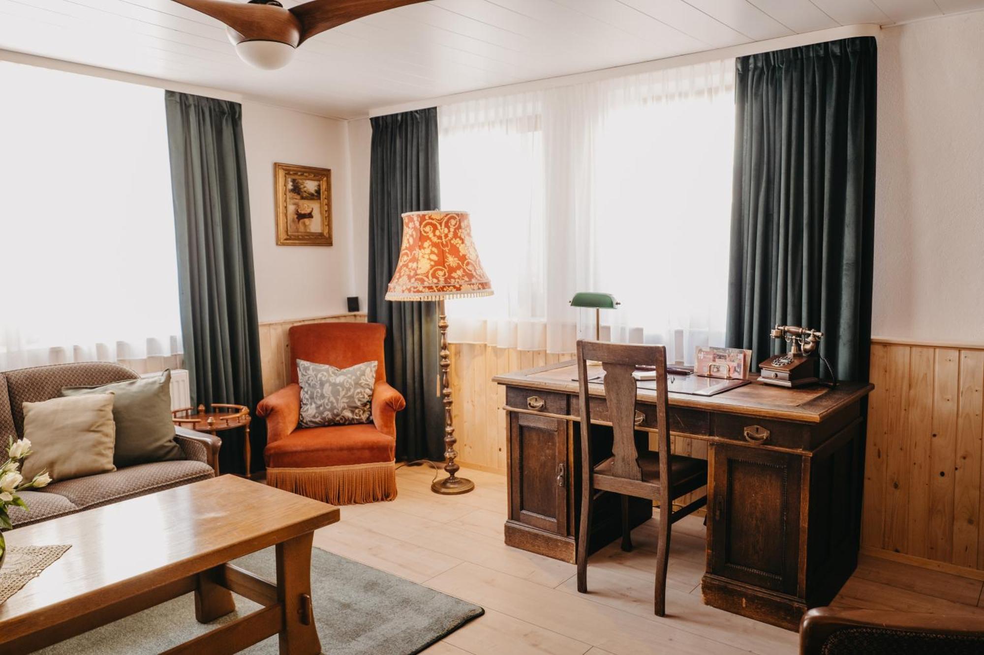 Apartamento Altes Haeusle Am Waschbach-Weinberg Edenkoben Exterior foto
